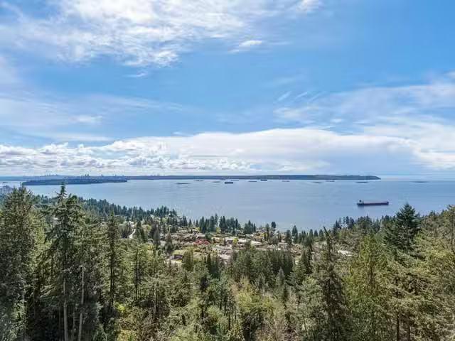 Apartment for sale in West Vancouver, West Vancouver, 1402 335.