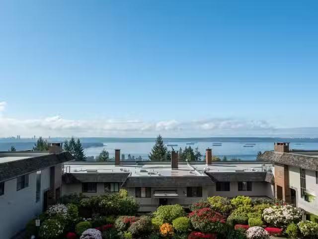 Apartment for sale in West Vancouver, West Vancouver, 26 2214.