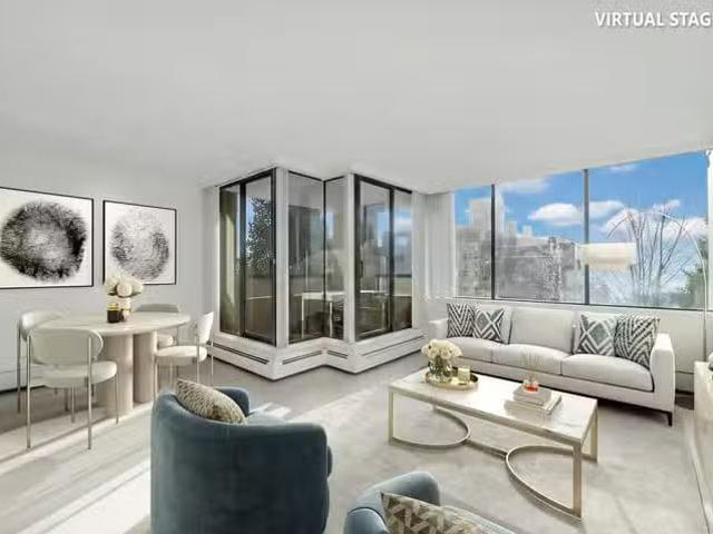 Apartment for sale in West Vancouver, West Vancouver, 502 1737.