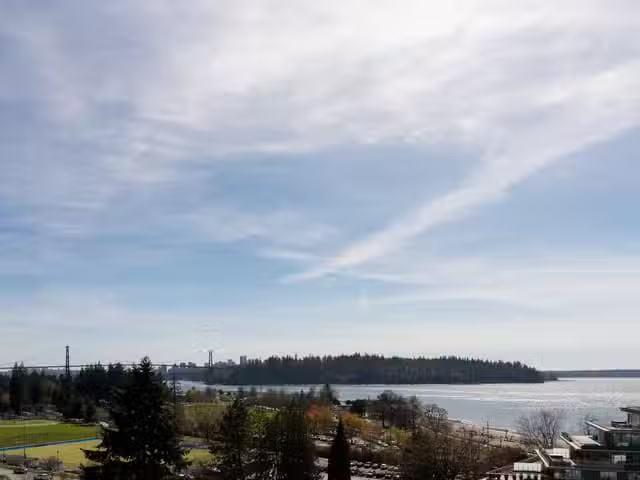 Apartment for sale in West Vancouver, West Vancouver, th Stree.