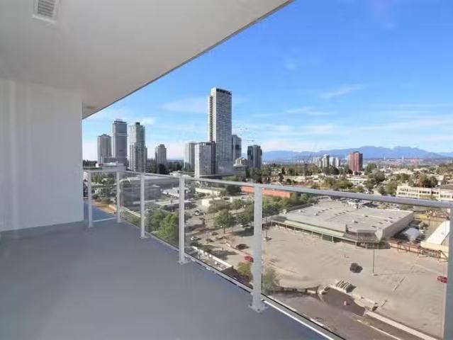 Apartment for sale in Whalley, Surrey, North Surrey, Avenue, 2.