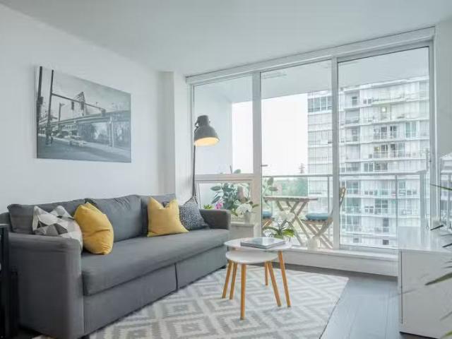 Apartment for sale in Whalley, Surrey, North Surrey, Avenue, 2.