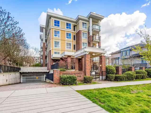 Apartment for sale in Whalley, Surrey, North Surrey, 601 13883.