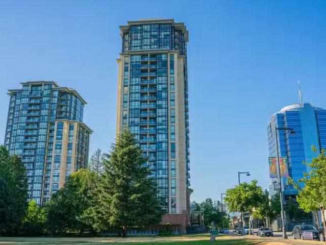 Apartment for sale in Whalley, Surrey, North Surrey, 911 10777.