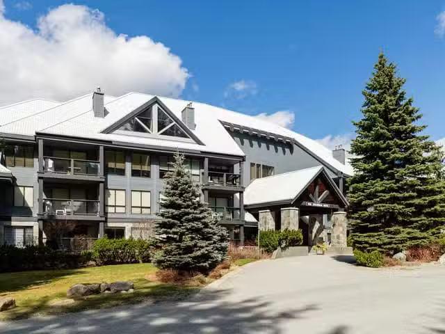 Apartment for sale in Whistler, Whistler, 102 4821 Spearhead D.