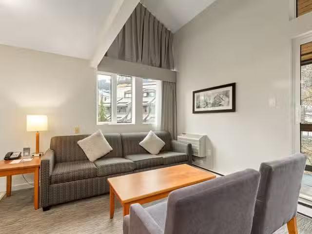 Apartment for sale in Whistler, Whistler, 310 4420 Sundial Pla.
