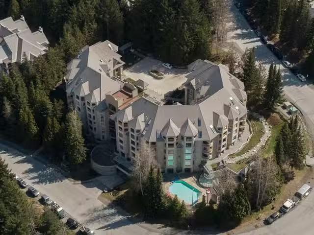 Apartment for sale in Whistler, Whistler, 404 4809 Spearhead D.