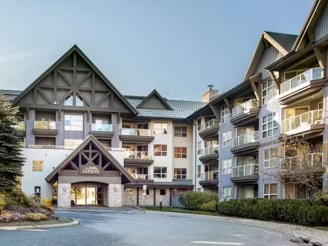 Apartment for sale in Whistler, Whistler, 416 4800 Spearhead D.