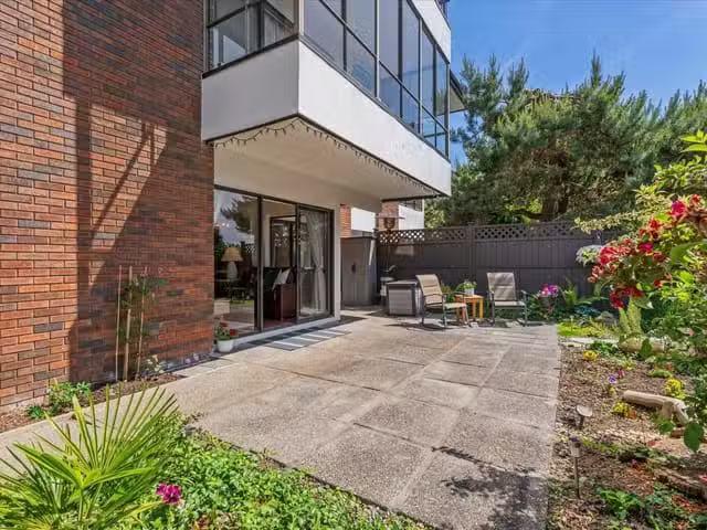Apartment for sale in White Rock, South Surrey White Rock, 104.