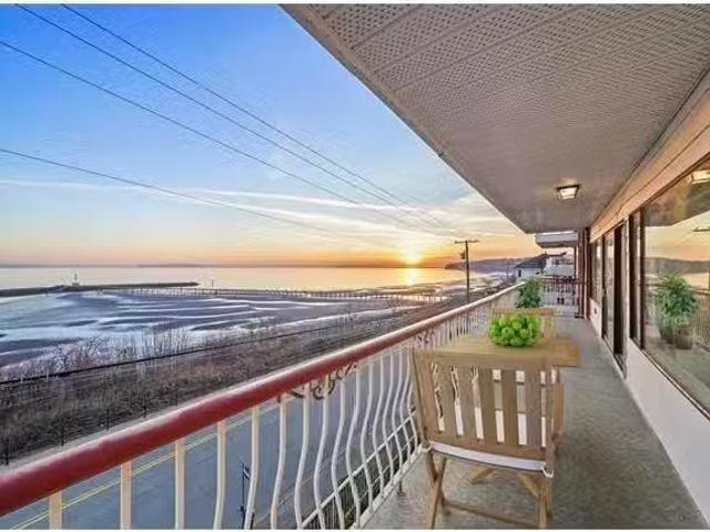 Apartment for sale in White Rock, South Surrey White Rock, 202.
