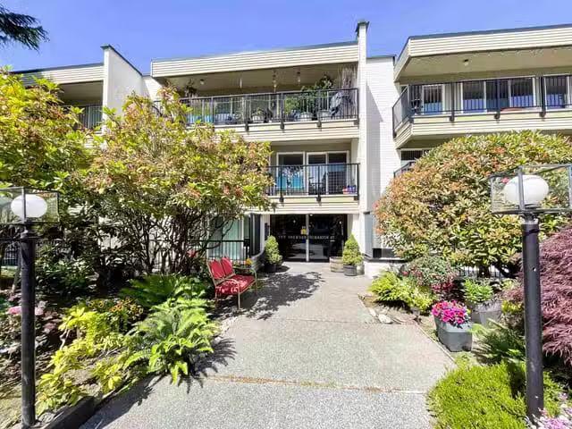 Apartment for sale in White Rock, South Surrey White Rock, 205.