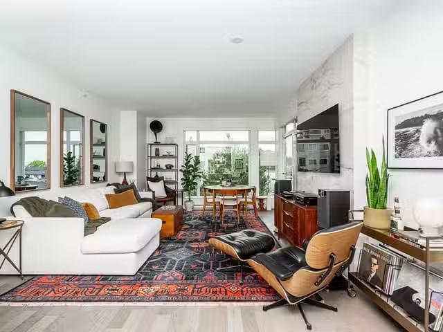 Apartment for sale in White Rock, South Surrey White Rock, PH9.