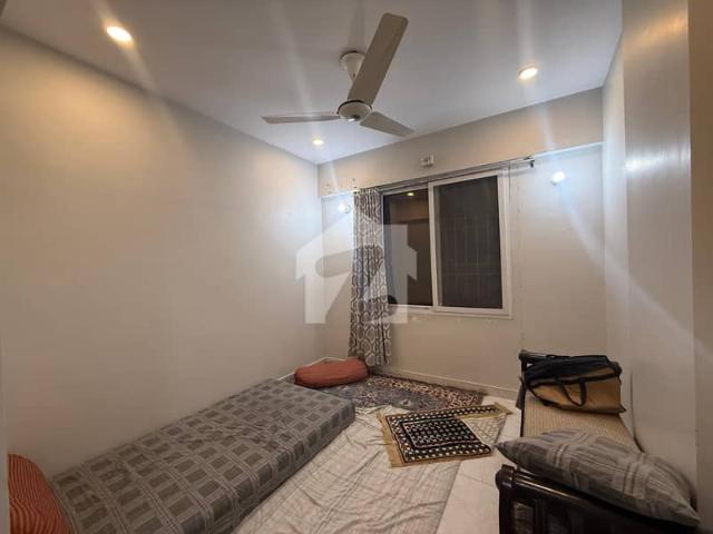 Apartment For Sale In TARIQ ROAD