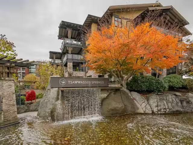 Apartment for sale in Tsawwassen, Tsawwassen, 101 5099 Springs.