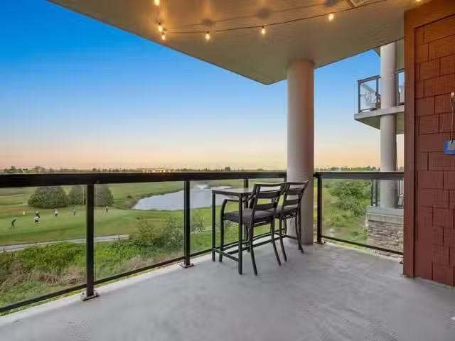 Apartment for sale in Tsawwassen, Tsawwassen, 307 5011 Springs.