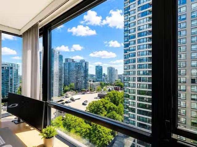 Apartment for sale in Vancouver, Vancouver West, 1405 909 Main.