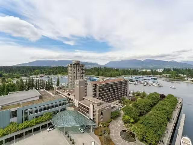 Apartment for sale in Vancouver, Vancouver West, 1703 560 Card.