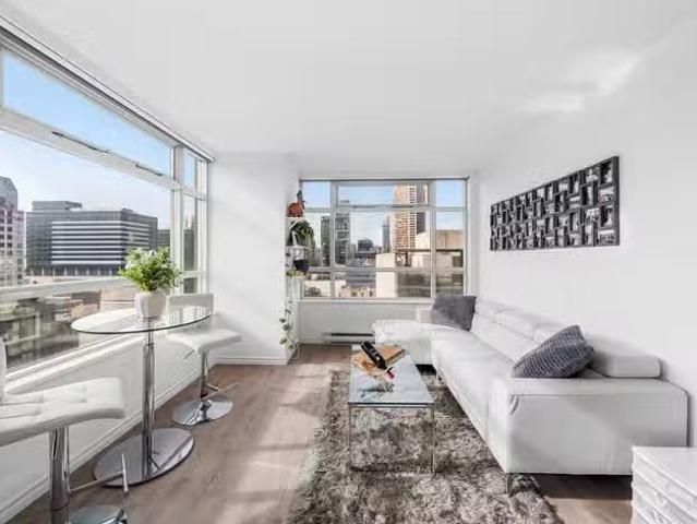 Apartment for sale in Vancouver, Vancouver West, 1709 438 Seym.