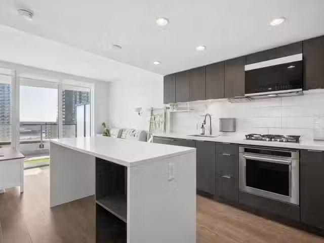 Apartment for sale in Vancouver, Vancouver West, 1909 8189 Cam.