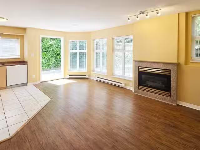 Apartment for sale in Vancouver, Vancouver West, 101 1099 W 71.