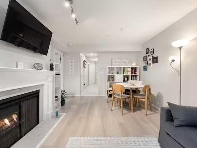 Apartment for sale in Vancouver, Vancouver West, 102 725 W 7th.