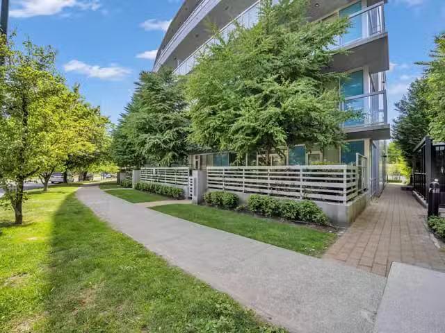 Apartment for sale in Vancouver, Vancouver West, 107 5189 Camb.