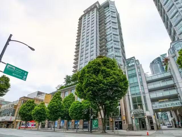 Apartment for sale in Vancouver, Vancouver West, 1104 565 Smit.