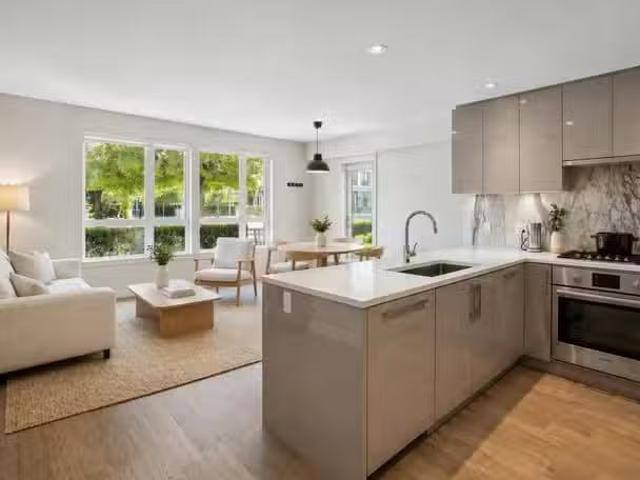 Apartment for sale in Vancouver, Vancouver West, 110 4080 Yuko.
