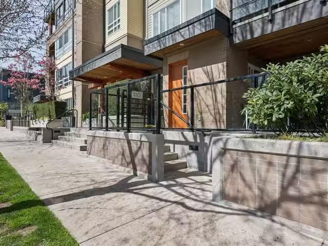 Apartment for sale in Vancouver, Vancouver West, 110 3462 Ross.