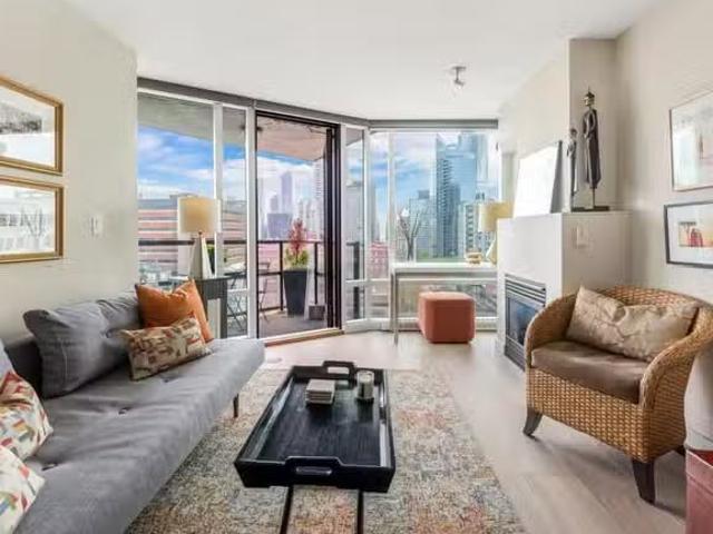 Apartment for sale in Vancouver, Vancouver West, 1301 1003 Bur.