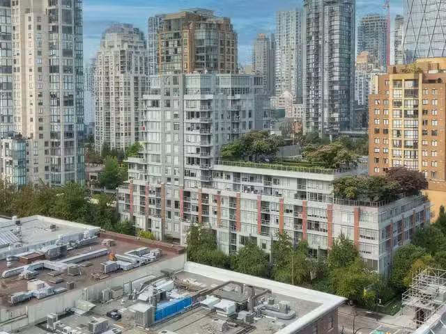 Apartment for sale in Vancouver, Vancouver West, 1305 1133 Hom.