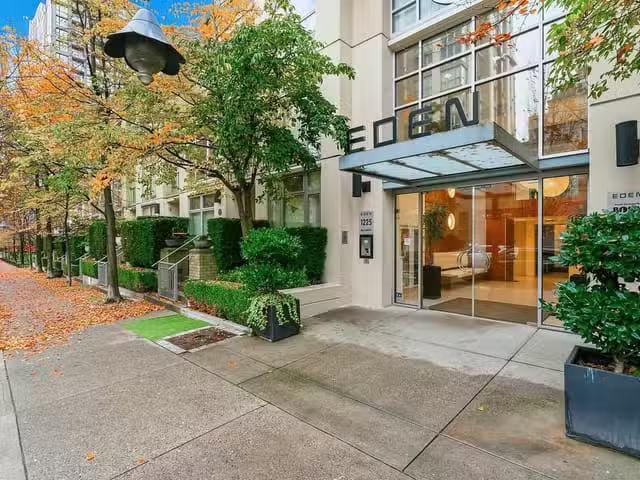 Apartment for sale in Vancouver, Vancouver West, 2404 1225 Ric.