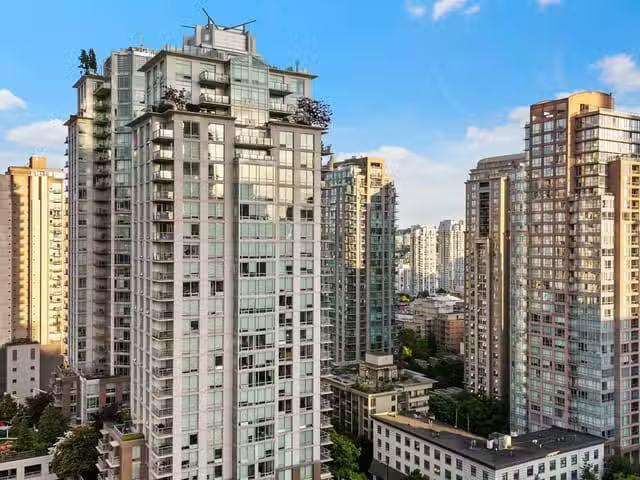 Apartment for sale in Vancouver, Vancouver West, 2504 565 Smit.