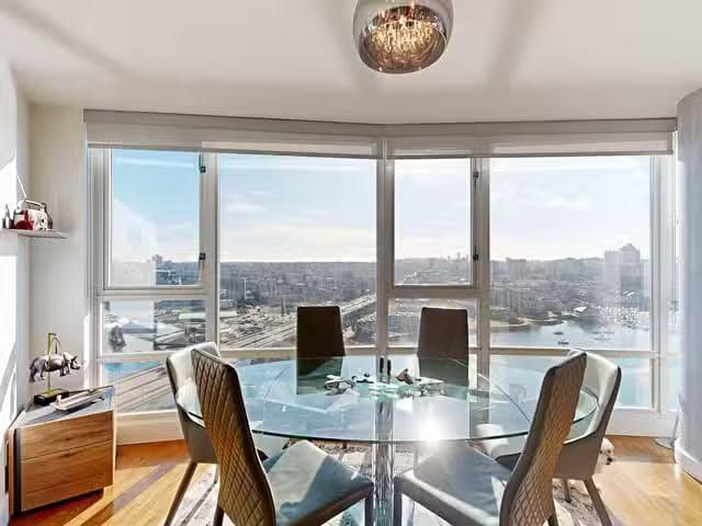 Apartment for sale in Vancouver, Vancouver West, 2706 1033 Mar.