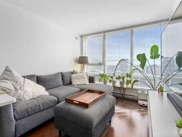 Apartment for sale in Vancouver, Vancouver West, 2903 928 Beat.