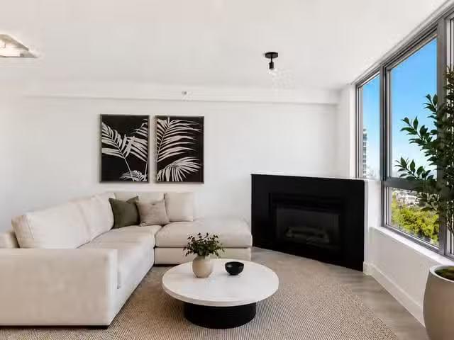 Apartment for sale in Vancouver, Vancouver West, 2009 63 Keefe.
