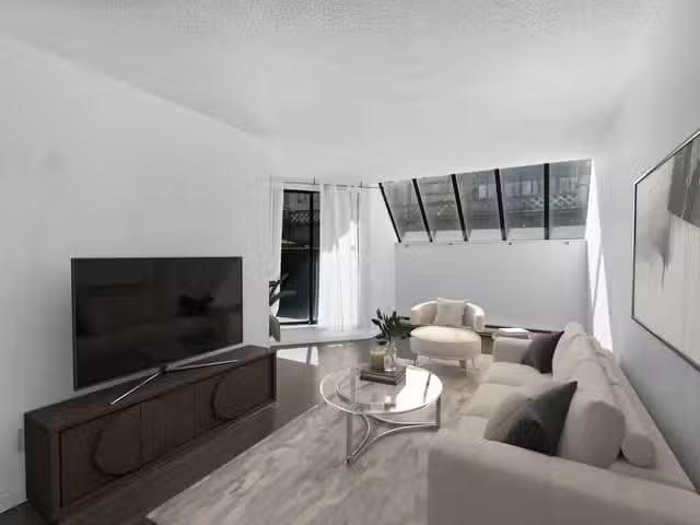 Apartment for sale in Vancouver, Vancouver West, 207 1270 Robs.