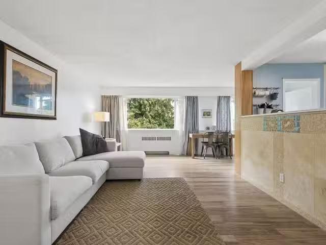 Apartment for sale in Vancouver, Vancouver West, 207 2494 Corn.