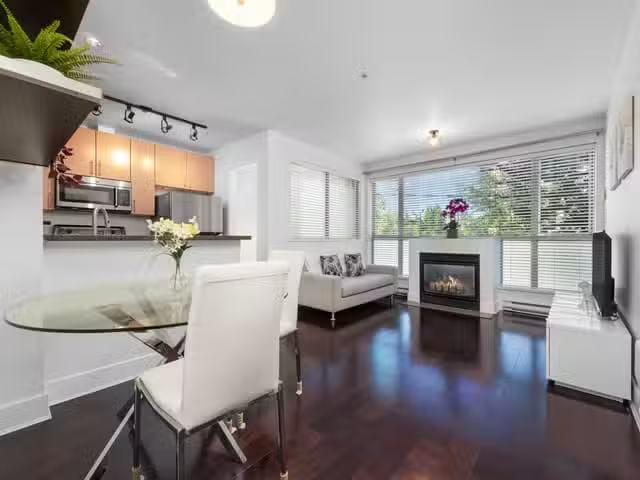 Apartment for sale in Vancouver, Vancouver West, 204 2680 Arbu.