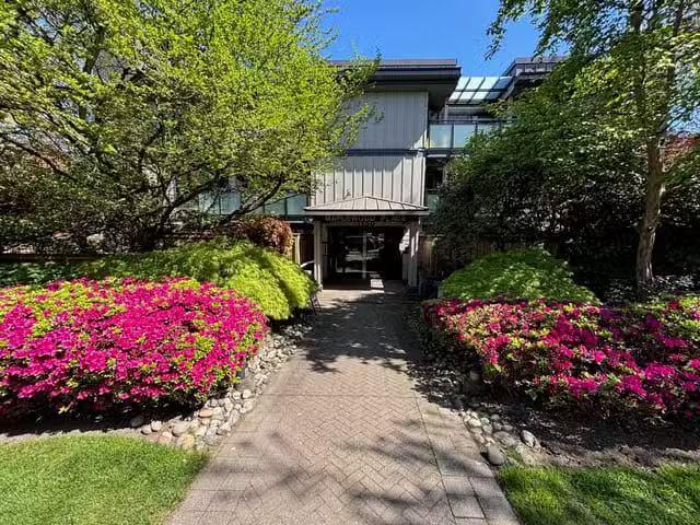 Apartment for sale in Vancouver, Vancouver West, 205 1750 Mapl.