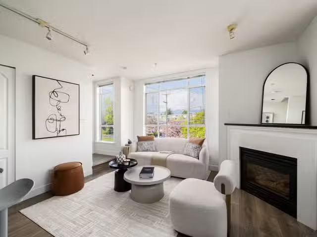 Apartment for sale in Vancouver, Vancouver West, 206 2190 W 5t.