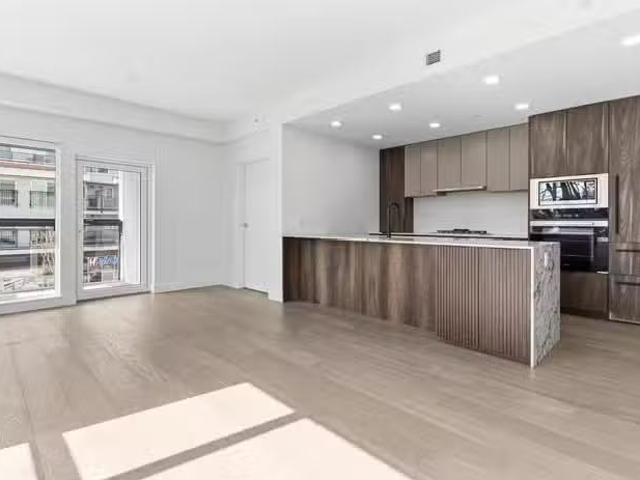 Apartment for sale in Vancouver, Vancouver West, 206 3590 W 39.