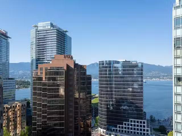 Apartment for sale in Vancouver, Vancouver West, 2106 838 W Ha.