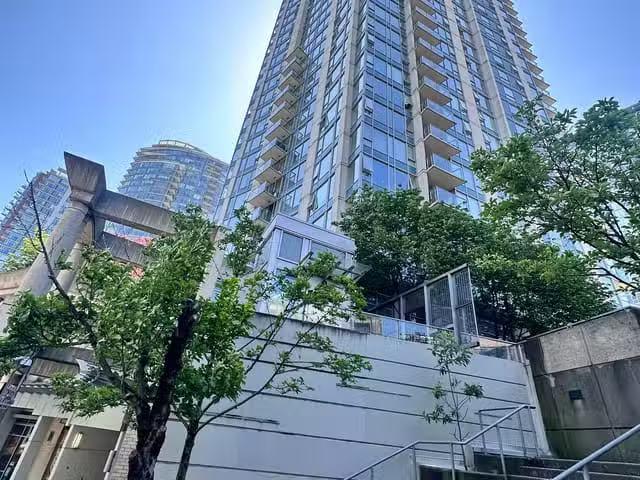 Apartment for sale in Vancouver, Vancouver West, 2203 188 Keef.