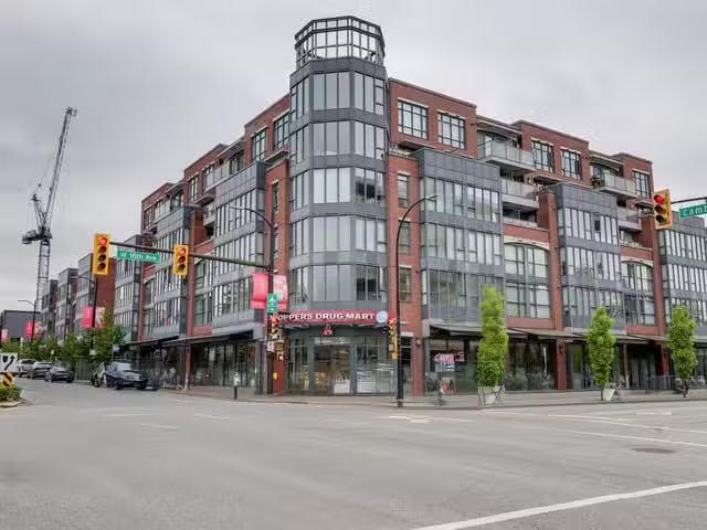 Apartment for sale in Vancouver, Vancouver West, 221 3228 Tupp.