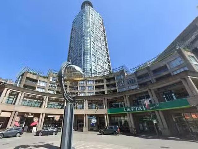 Apartment for sale in Vancouver, Vancouver West, 2304 183 Keef.