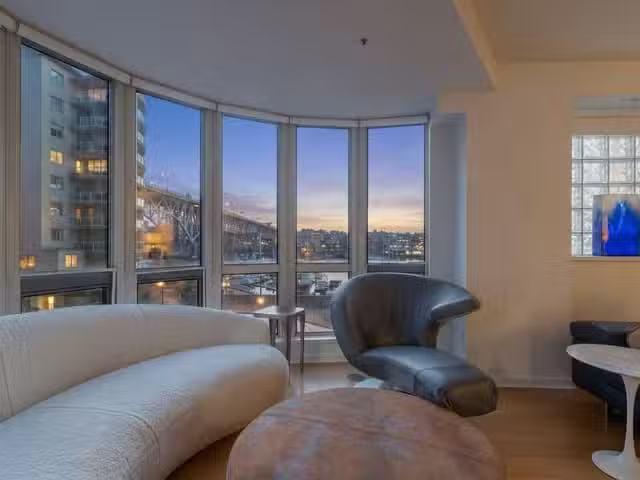 Apartment for sale in Vancouver, Vancouver West, 303 1501 Howe.