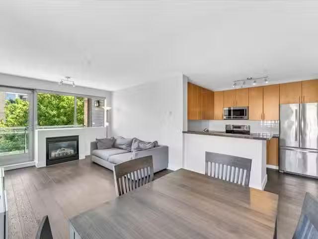 Apartment for sale in Vancouver, Vancouver West, 302 2680 Arbu.