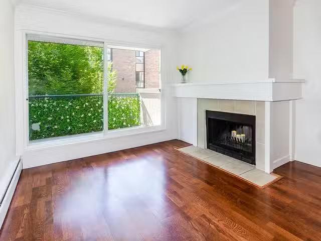 Apartment for sale in Vancouver, Vancouver West, 307 1169 Nels.