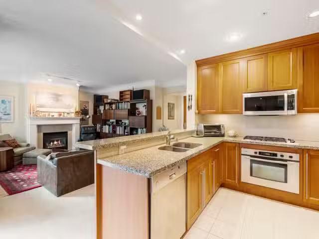Apartment for sale in Vancouver, Vancouver West, 304 4685 Vall.
